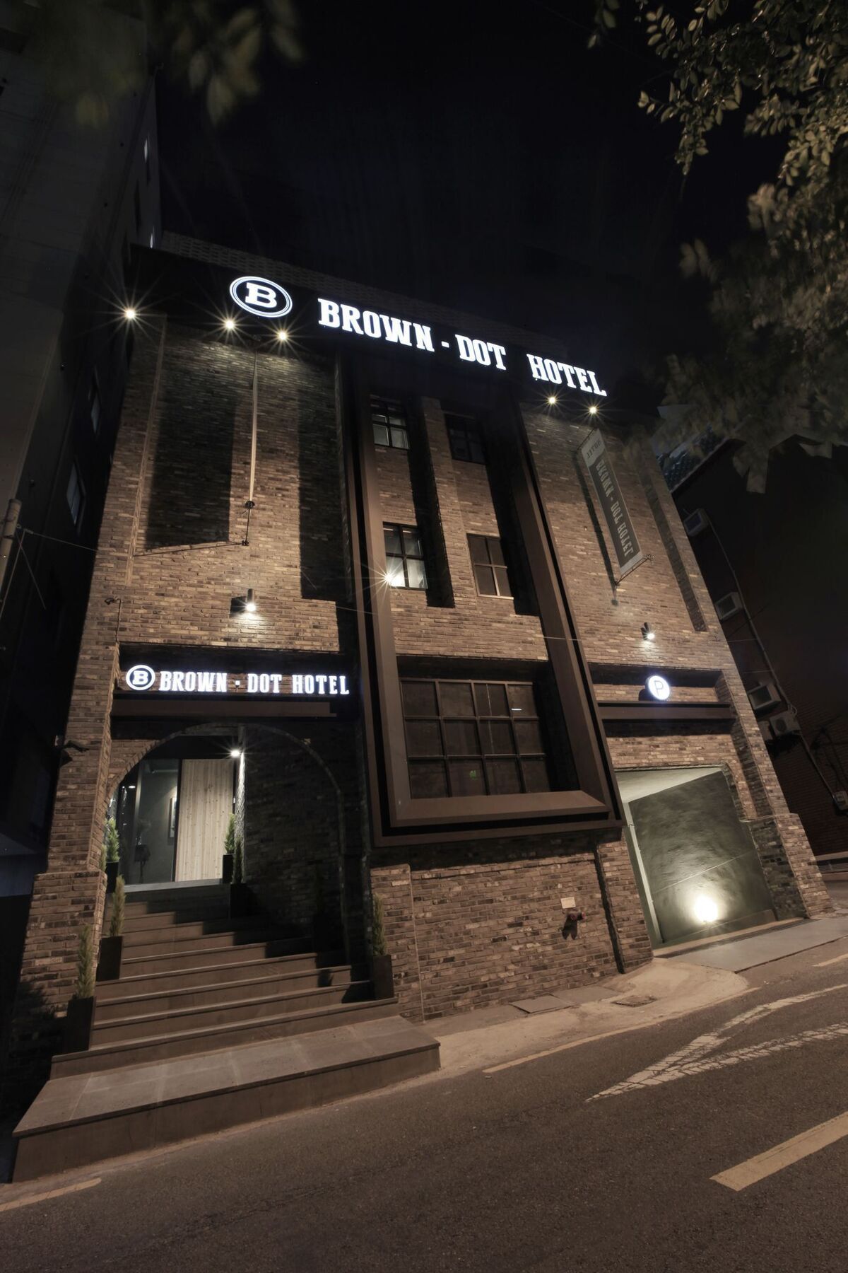 Brown Dot Hotel Yangjeong Busan Exterior photo