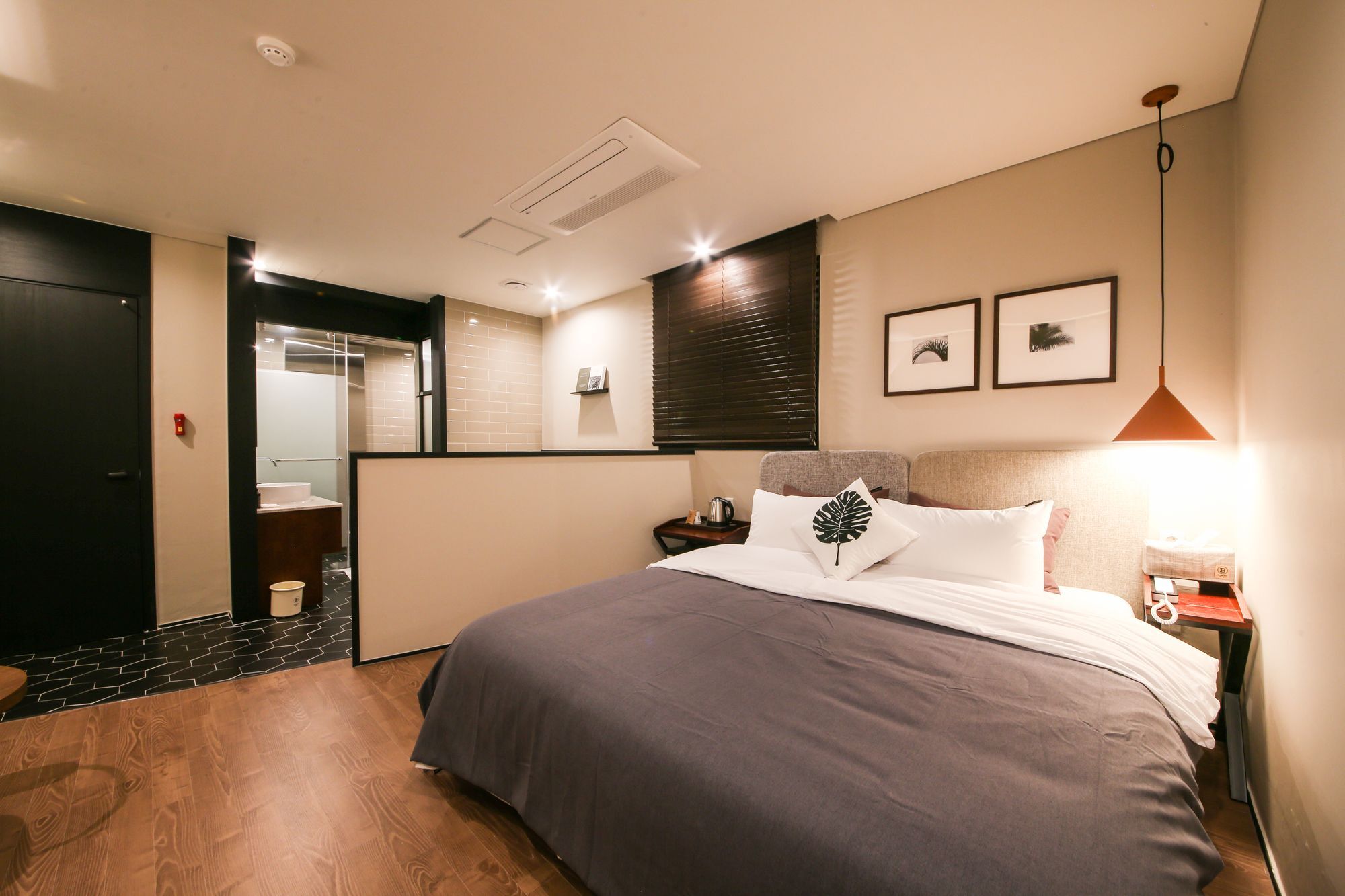 Brown Dot Hotel Yangjeong Busan Exterior photo
